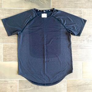 Puma Stampd Shirt Mens Large Short Sleeve Raglan Gray 93 Tee Perforated 570912